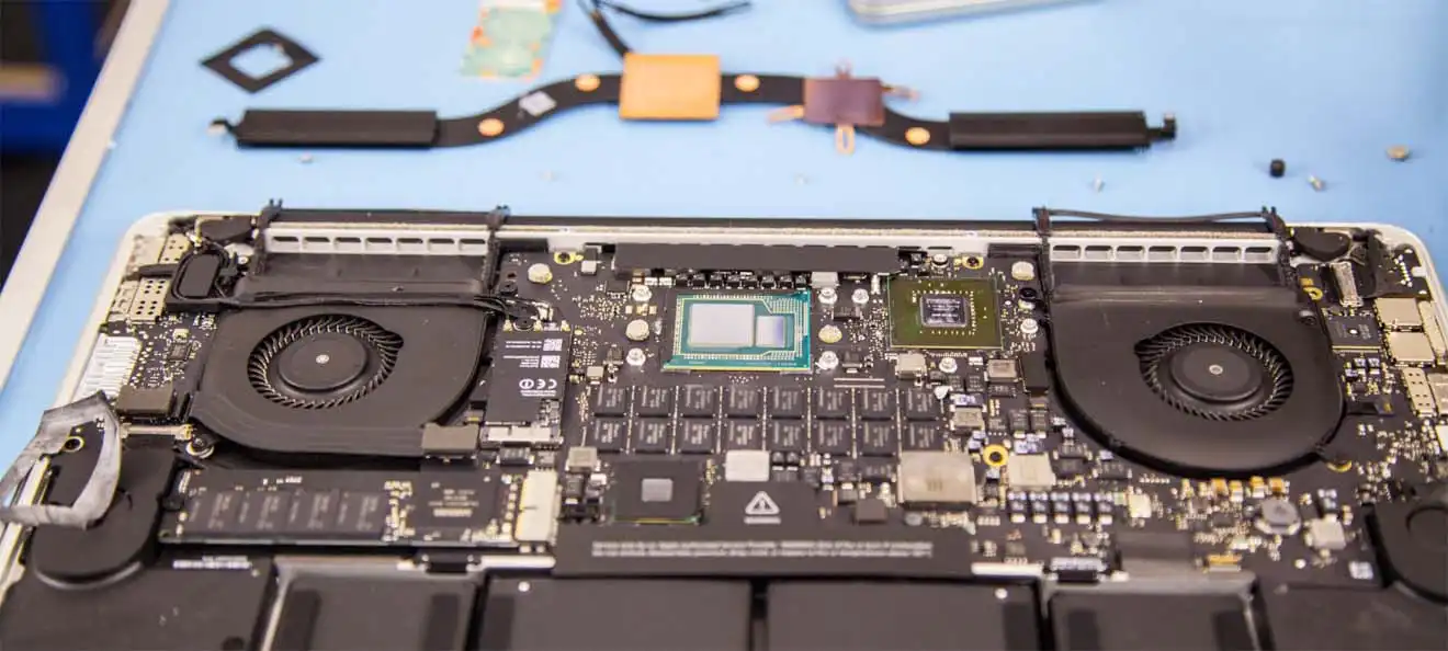 чистка ноутбука Apple MacBook в Хотьково